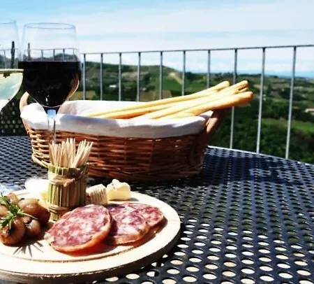 Brusalino Фермерский дом *