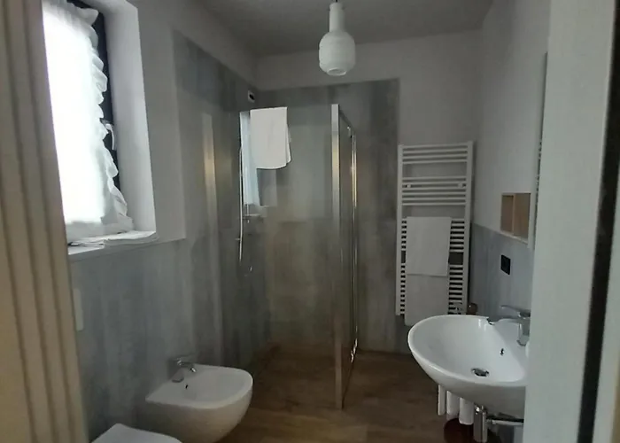 مزرعة للإقامة Brusalino